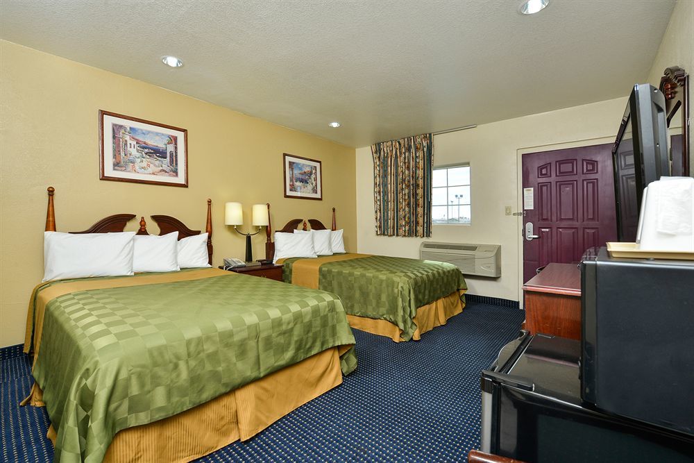 Days Inn By Wyndham El Centro Bagian luar foto